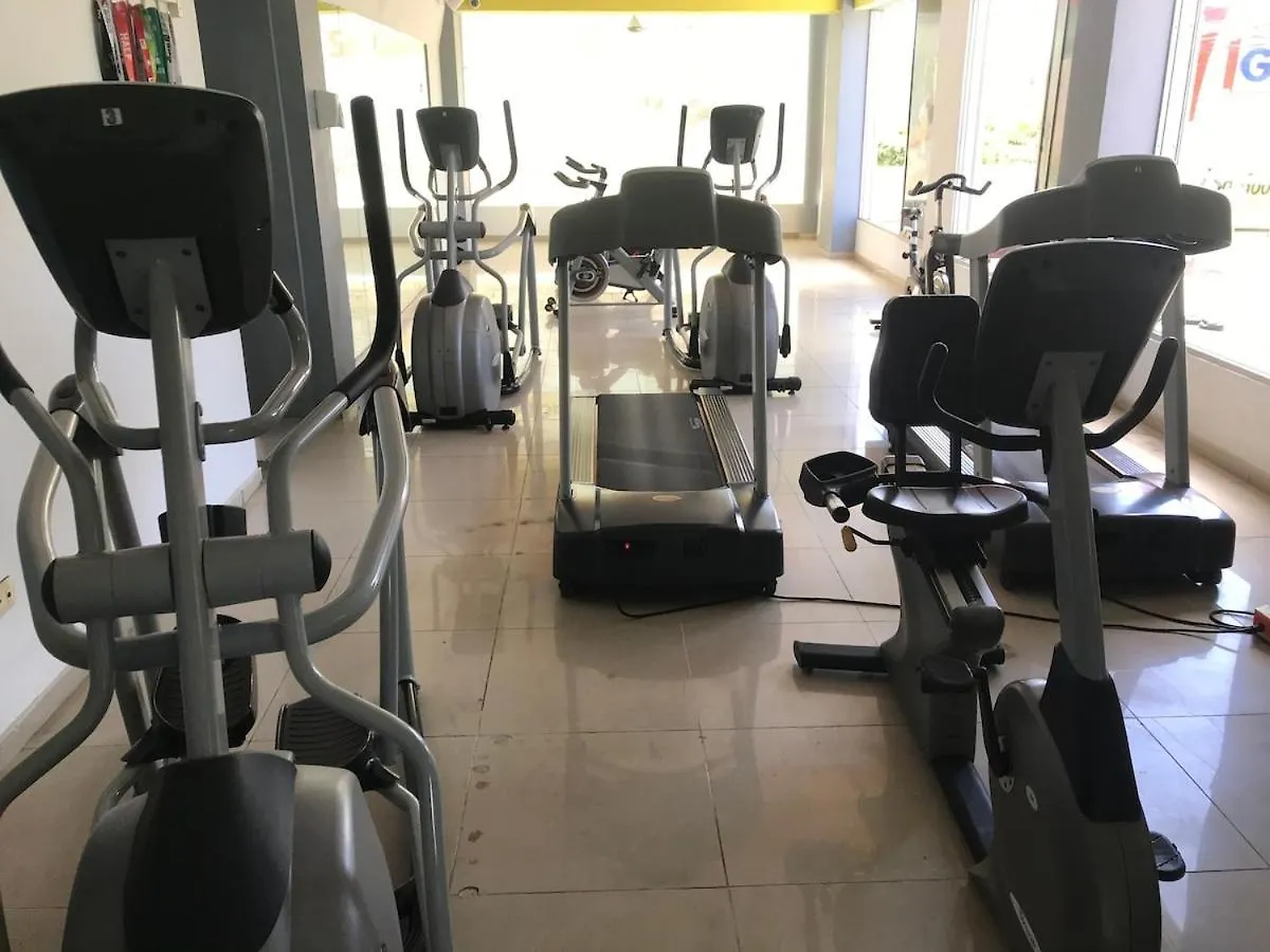 פונטה קאנה Penthouse Apartment With Rooftop Near Beach